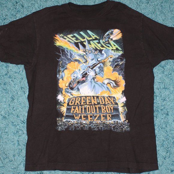 HELLA MEGA TOUR concert shirt - Picture 1 of 2